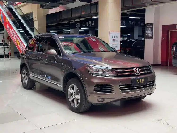 Touareg 2011 3.0TDI Diesel Standard Edition — миниатюра 3