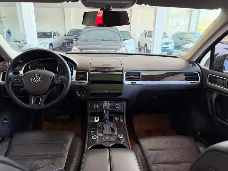 2013 Volkswagen Touareg 3.0T Automatic 4WD 5-seater (Parallel Import) — миниатюра 7