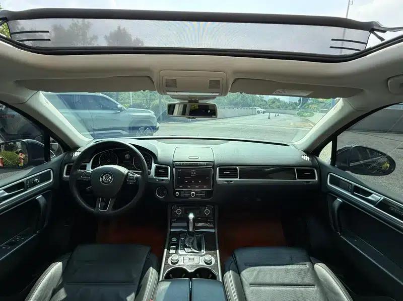 Touareg 2017 3.0TSI Yuyue Edition — миниатюра 7