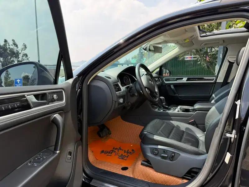Touareg 2017 3.0TSI Yuyue Edition — миниатюра 8