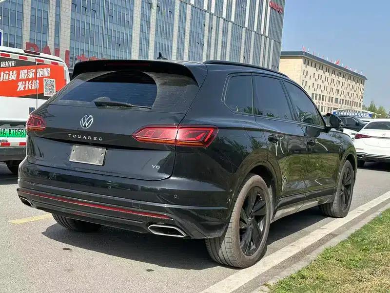 2021 Volkswagen Touareg 3.0TSI R-Line, Obsidian Black Sport Package — миниатюра 4