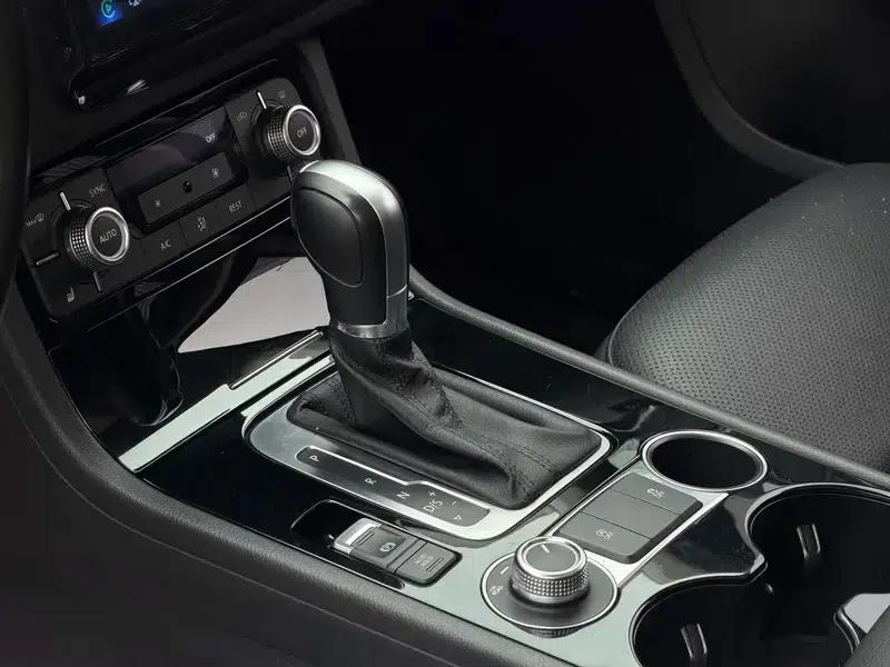 Touareg 2017 3.0TSI Starter Edition — миниатюра 7