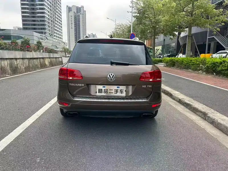 2011 Volkswagen Touareg 3.0TSI High-Spec Model — миниатюра 5