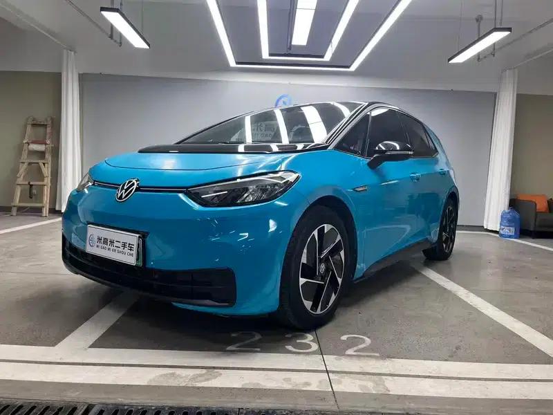 Volkswagen ID.3 2023 Upgraded Pure Smart Edition — миниатюра 1