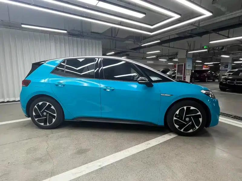 Volkswagen ID.3 2023 Upgraded Pure Smart Edition — миниатюра 4