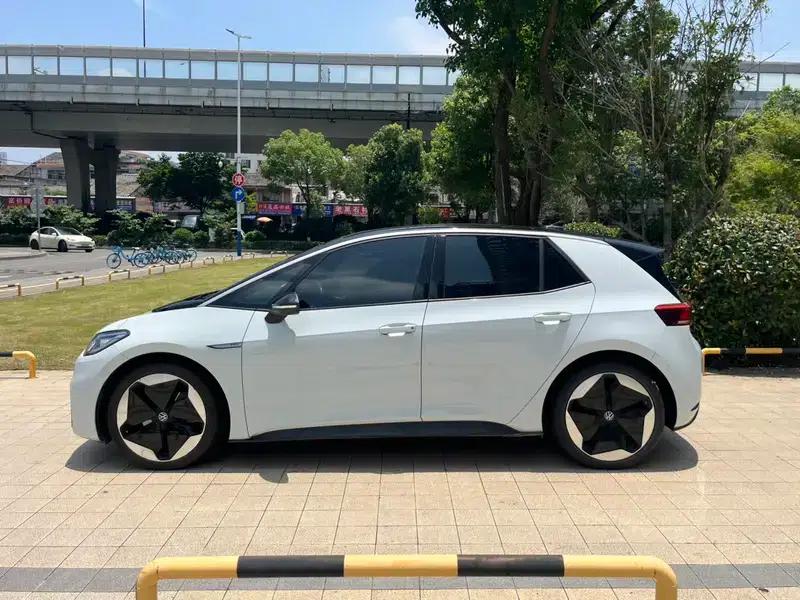 Volkswagen ID.3 2021 PRO Intelligent Edition — миниатюра 3