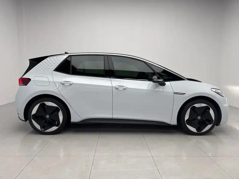Volkswagen ID.3 2023 Upgraded Pure Smart Edition — миниатюра 8