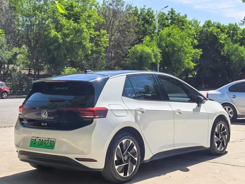 Volkswagen ID.3 2024 Outstanding Edition — миниатюра 6