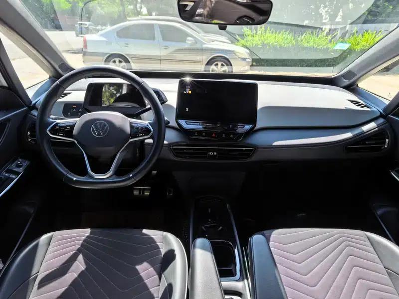 Volkswagen ID.3 2024 Outstanding Edition — миниатюра 7