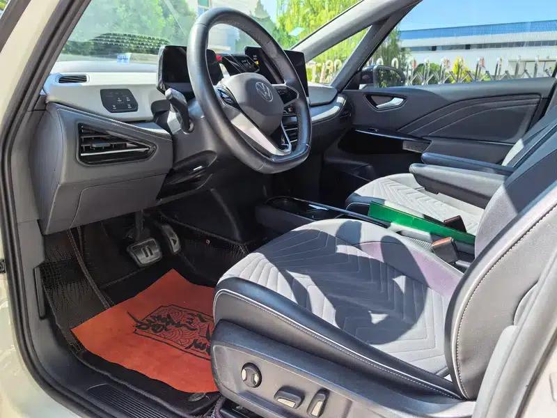 Volkswagen ID.3 2024 Outstanding Edition — миниатюра 8