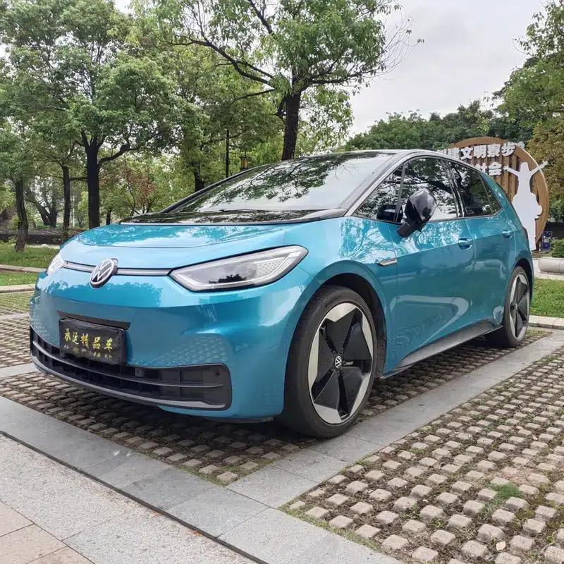 Volkswagen ID.3 2022 Intelligent Edition — миниатюра 1