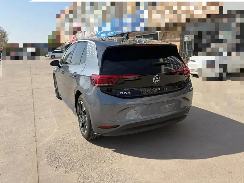 Volkswagen ID.3 2023 Pure Smart Edition — миниатюра 3