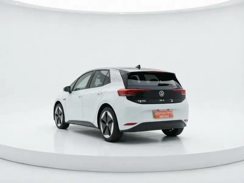 Volkswagen ID.3 2023 Pure Smart Edition — миниатюра 3