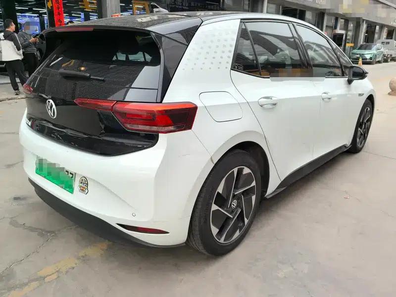 Volkswagen ID.3 2022 Pure Edition — миниатюра 6