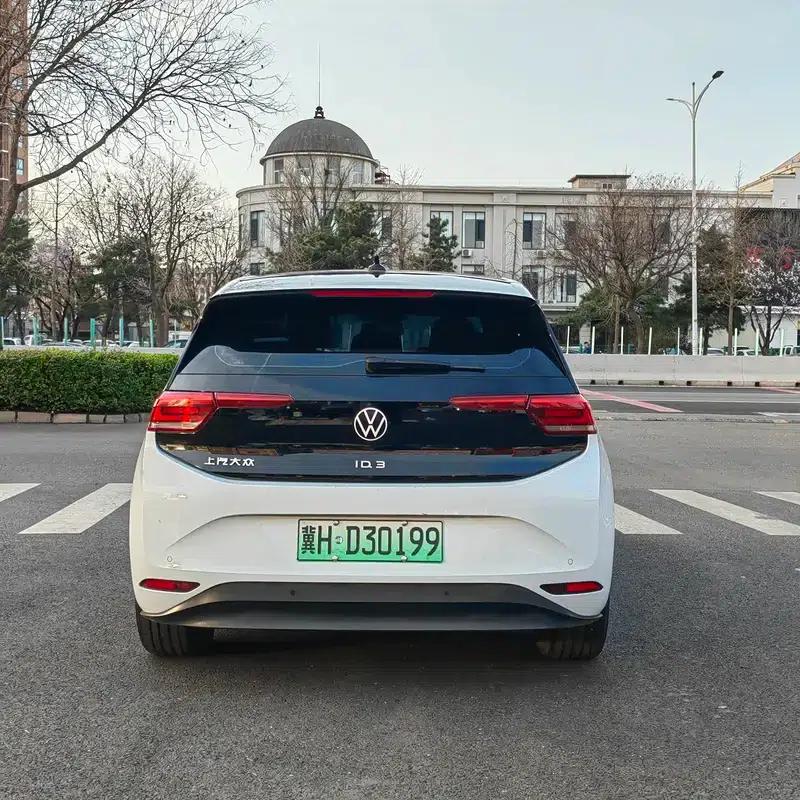 Volkswagen ID.3 2023 Pure Smart Edition — миниатюра 5