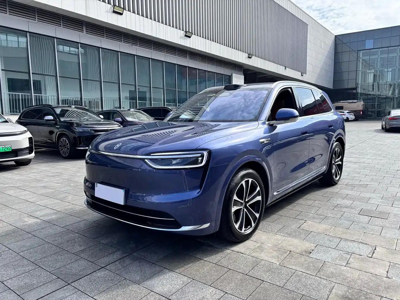 Wenjie M7 2026 Model Extended Range Ultra 4WD Version (5 Seats, 192-line LiDAR) — миниатюра 1