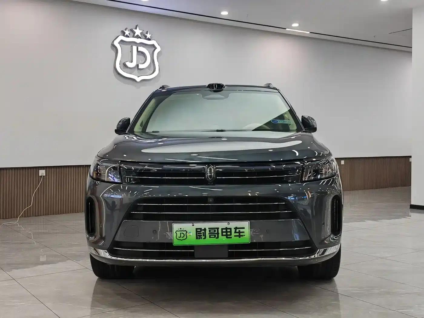 Wenjie M7 2024 1.5T Intelligent Driving 4WD Max Edition 6-seater — миниатюра 2