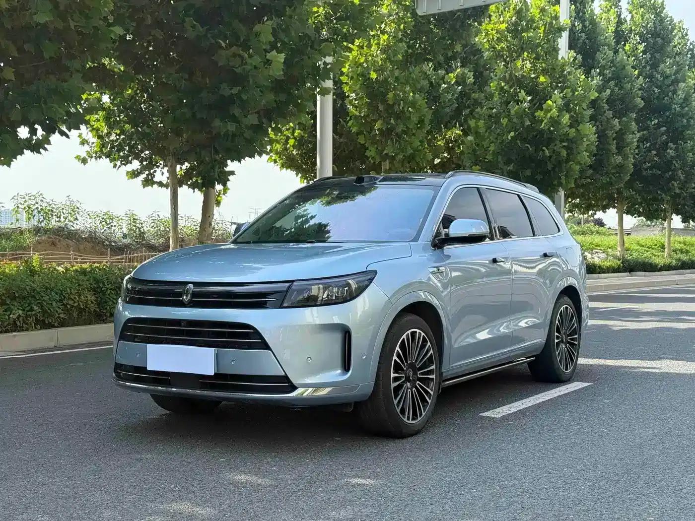 Wenjie M7 2024 1.5T Intelligent Driving 4WD Max Edition 5-seater — миниатюра 1