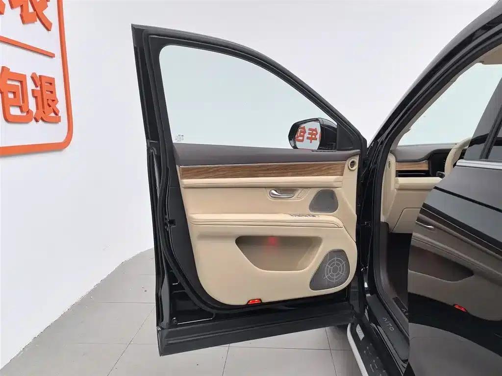 Wenjie M7 2024 1.5T Rear-Wheel Drive Plus Edition 5-Seater — миниатюра 8