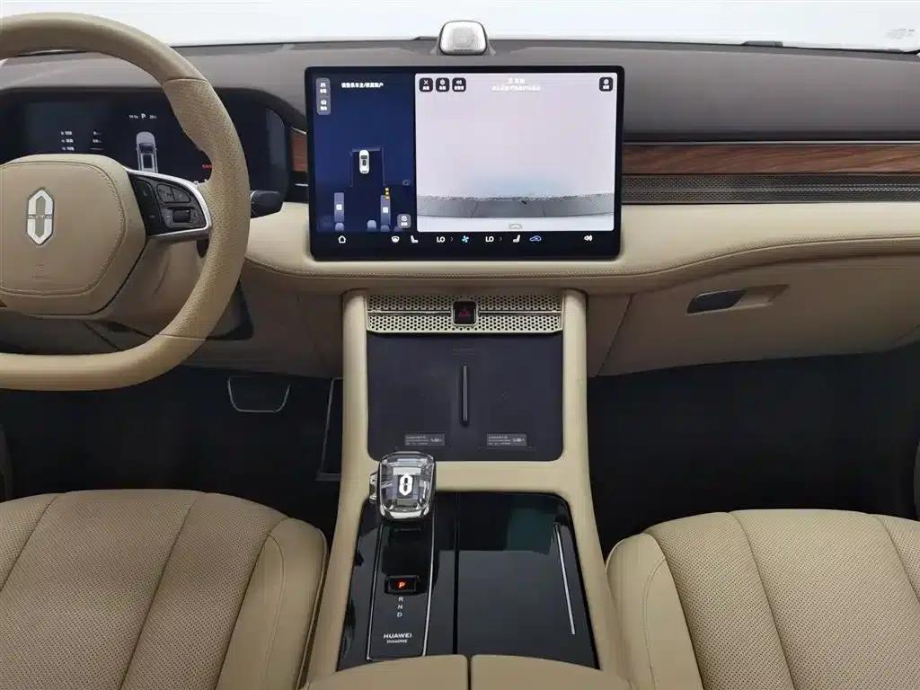 Wenjie M7 2024 1.5T Intelligent Driving Rear-Wheel Drive Max Edition 6-Seater — миниатюра 12