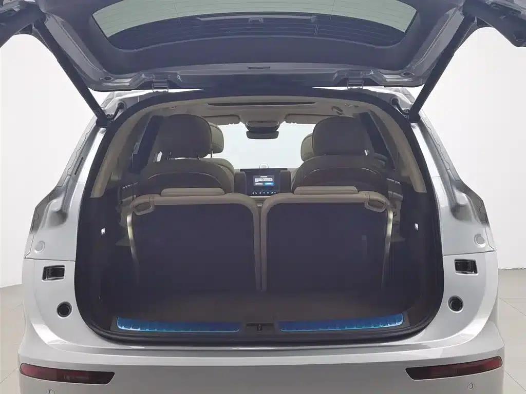 Wenjie M7 2024 1.5T Intelligent Driving Rear-Wheel Drive Max Edition 6-Seater — миниатюра 16