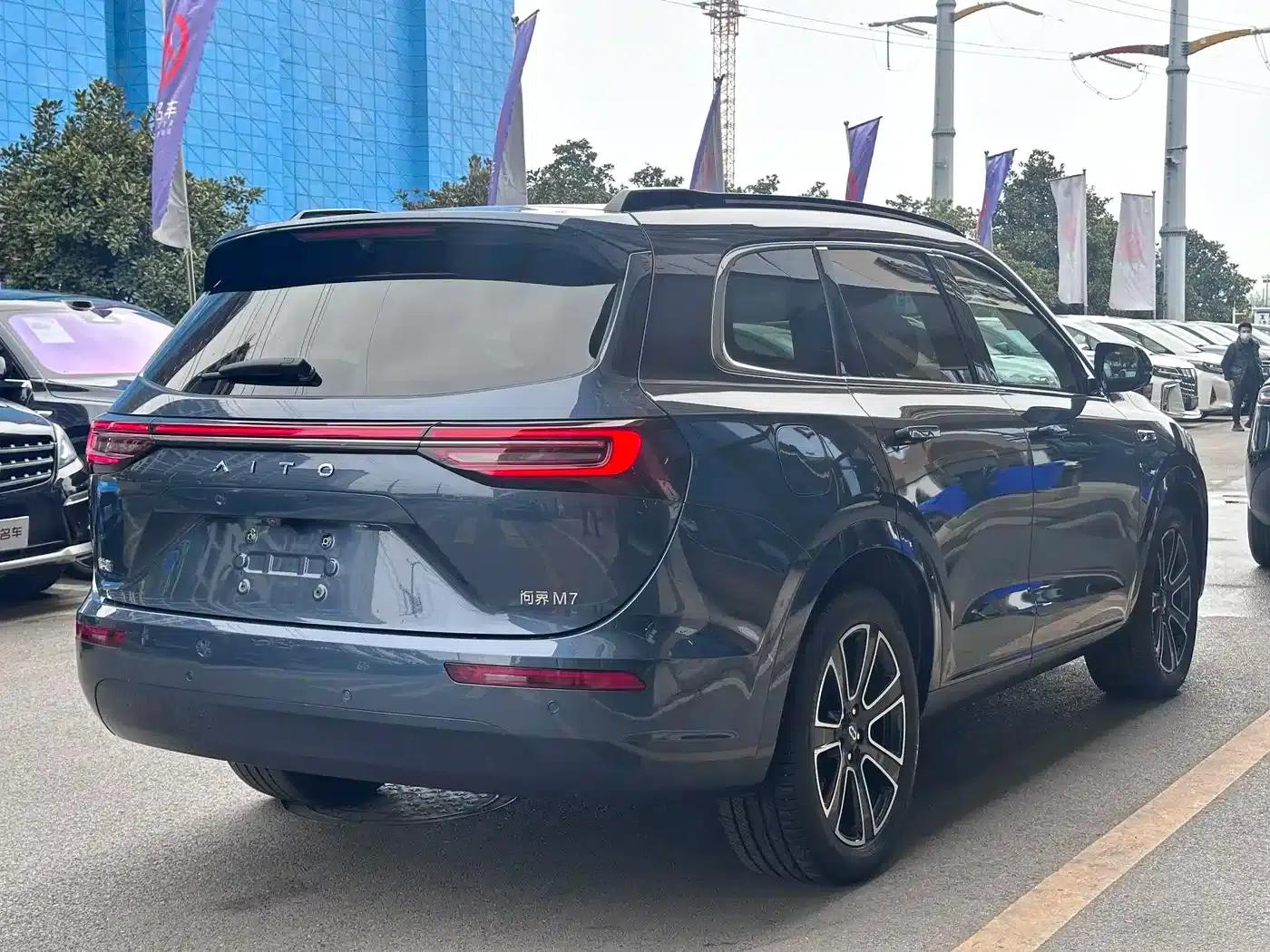 Wenjie M7 2024 1.5T Intelligent Driving Rear-Wheel Drive Ultra Edition 5-Seater — миниатюра 9