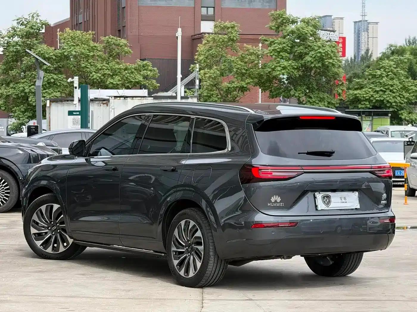 Wenjie M7 2024 1.5T Rear-Wheel Drive Plus Edition 6-Seater — миниатюра 4