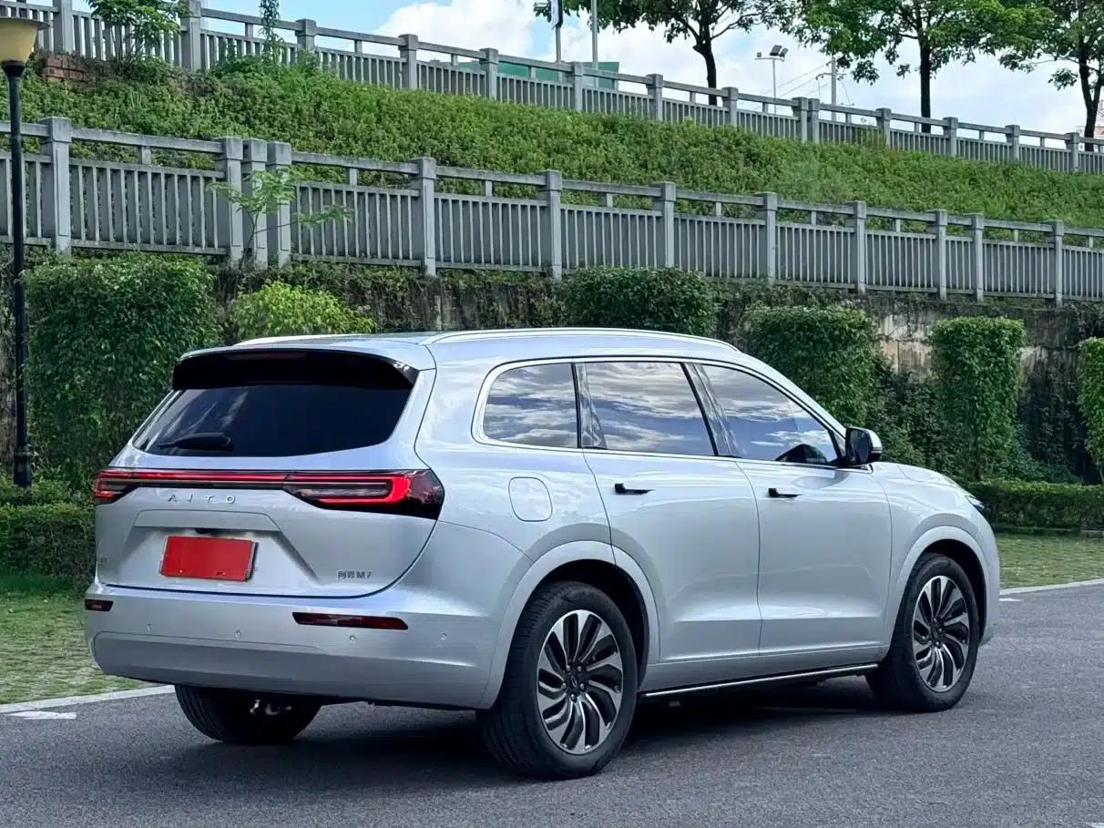 Wenjie M7 2024 1.5T Rear-Wheel Drive Plus Edition 5-Seater — миниатюра 4
