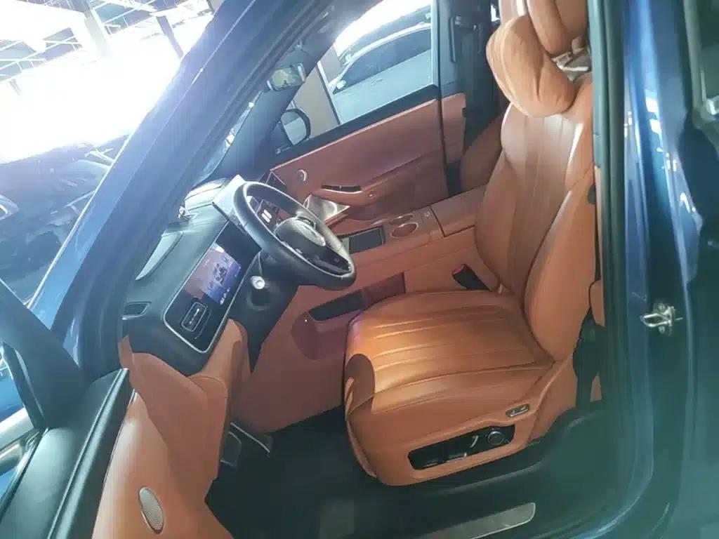 Wenjie M7 2026 Extended Range Ultra 4WD 5-Seater (192-line LiDAR) — миниатюра 15
