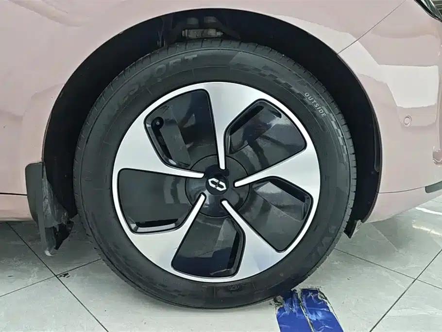 Wenjie M5 2022 Pure Electric Rear-Wheel Drive Standard Edition — миниатюра 6