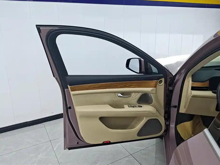 Wenjie M5 2022 Pure Electric Rear-Wheel Drive Standard Edition — миниатюра 7