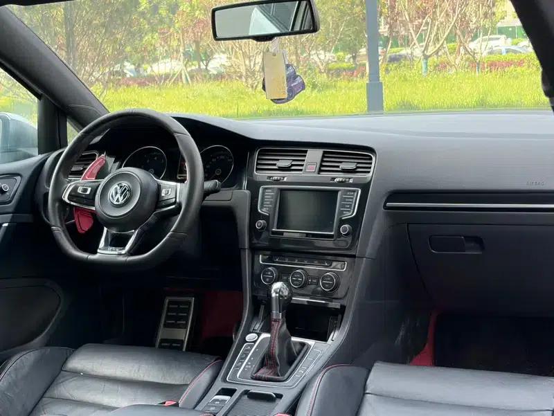 2016 Golf GTI 2.0TSI GTI — миниатюра 16