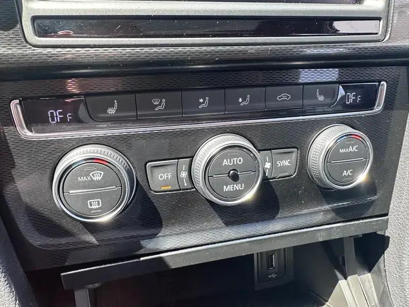2016 Golf GTI 2.0TSI GTI — миниатюра 9