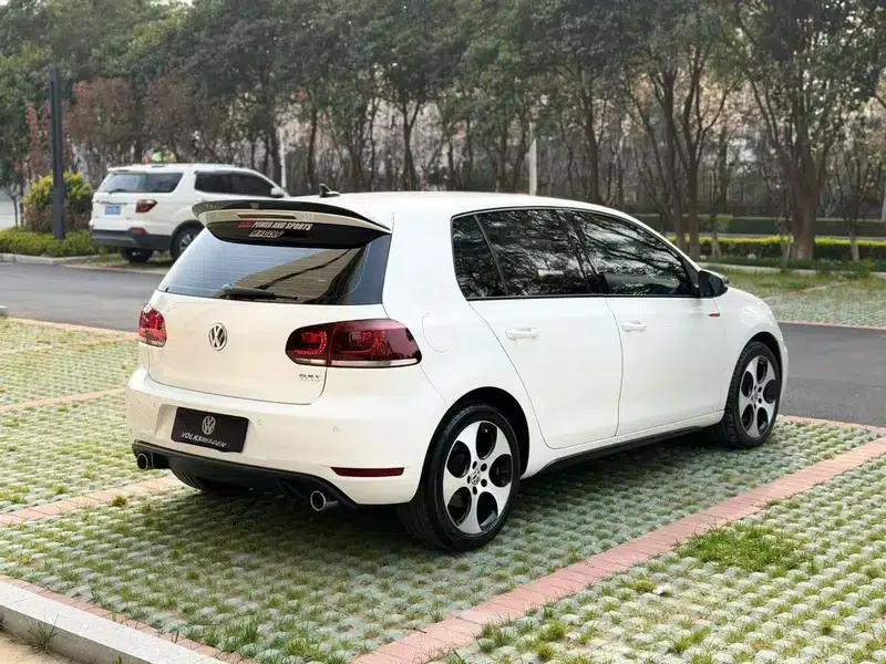 2012 Golf GTI 2.0TSI GTI — миниатюра 6