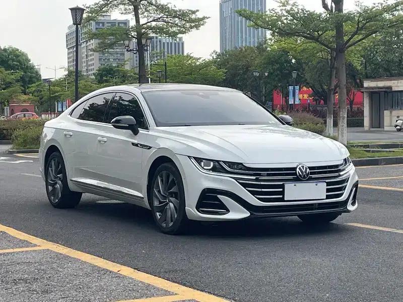 Volkswagen CC 2021 380TSI Striking Edition — миниатюра 3