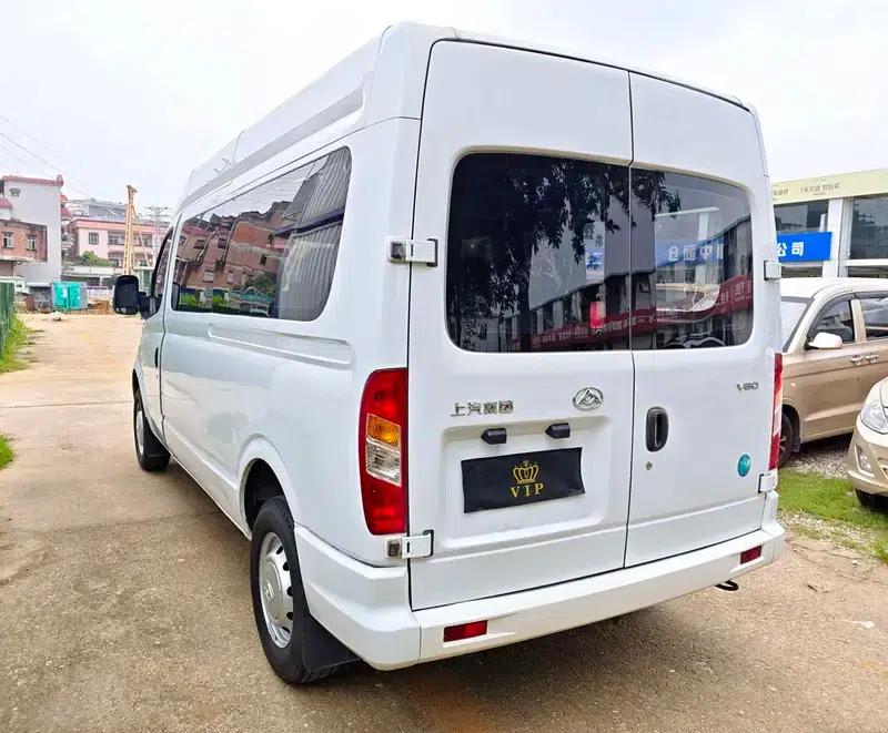 Xintu V80 2021 Model 2.0T 6-speed Manual Long Wheelbase Mid-Roof 7/8/9 Seats — миниатюра 5