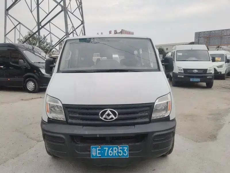 Xintu V80 2014 2.5T Aoyuntong Short Wheelbase Mid-Roof — миниатюра 2