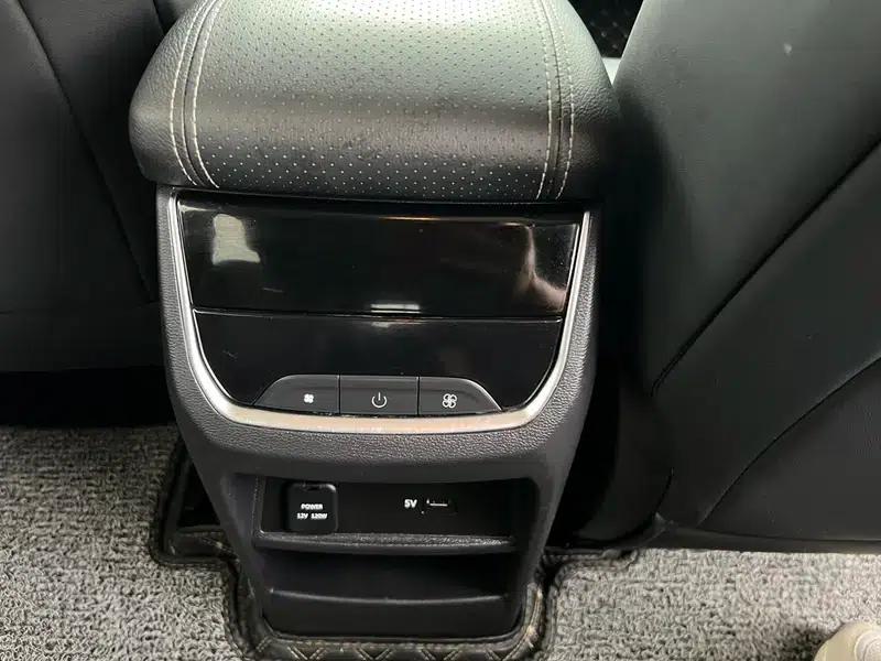 Maxus G50 2020 1.5T Automatic Elite Edition — миниатюра 13