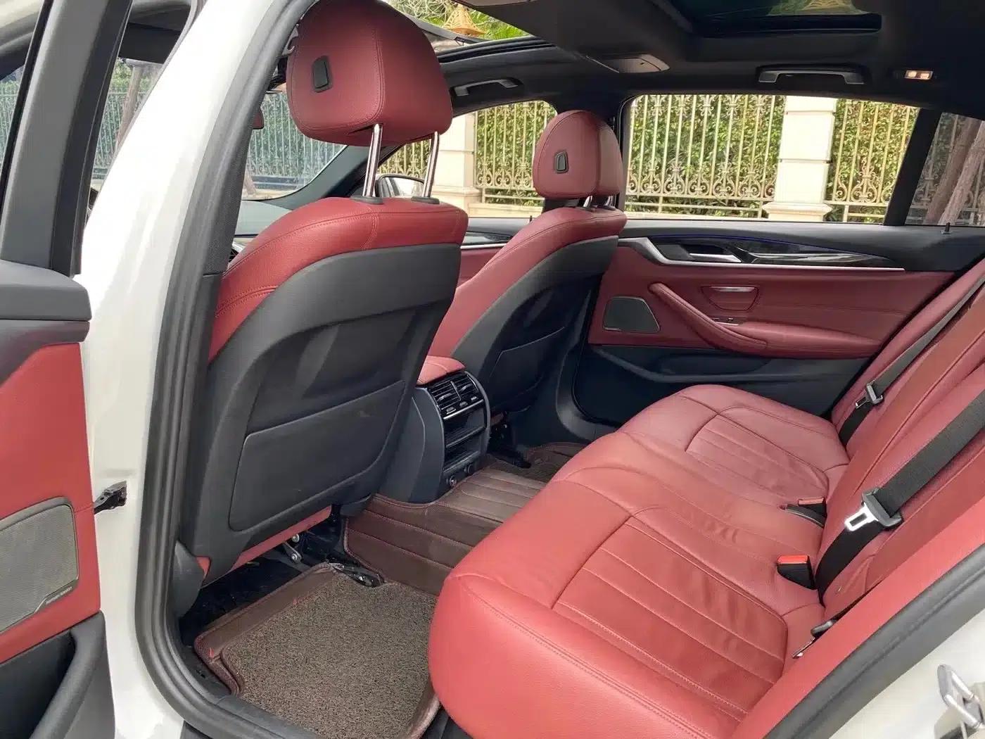 2018 BMW 5 Series Facelift 530Li Leading Edition M Sport Package — миниатюра 6