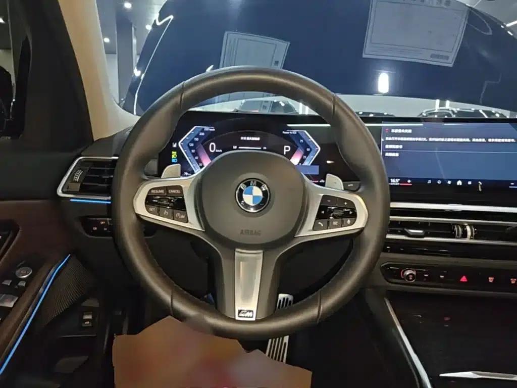 2024 BMW 3 Series 325Li M Sport Package — миниатюра 11