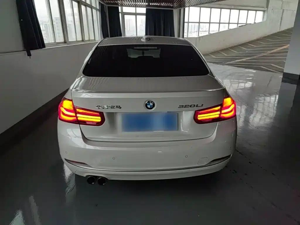 BMW 3 Series 2019 320Li Fashion Edition — миниатюра 6