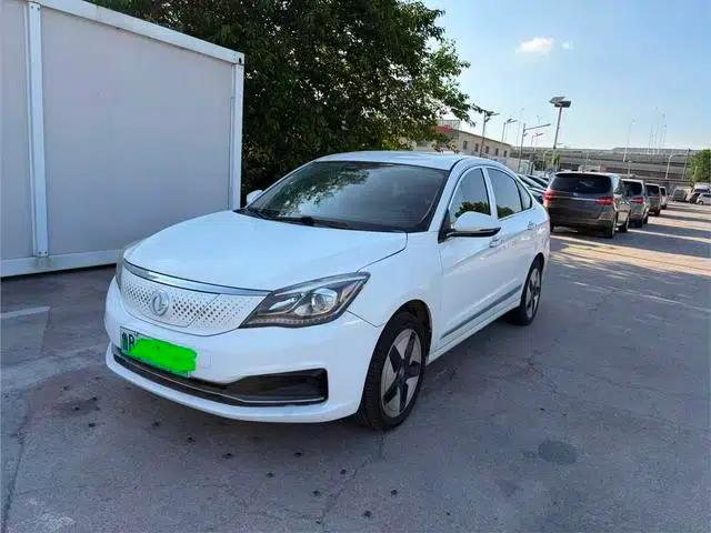 Dongfeng Fengshen E70 2021 Facelift 500 Super Enjoy Edition