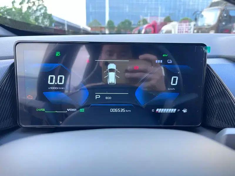 Dongfeng L7 PHEV 2025 Model, 110km Long Range Comfort Edition — миниатюра 12