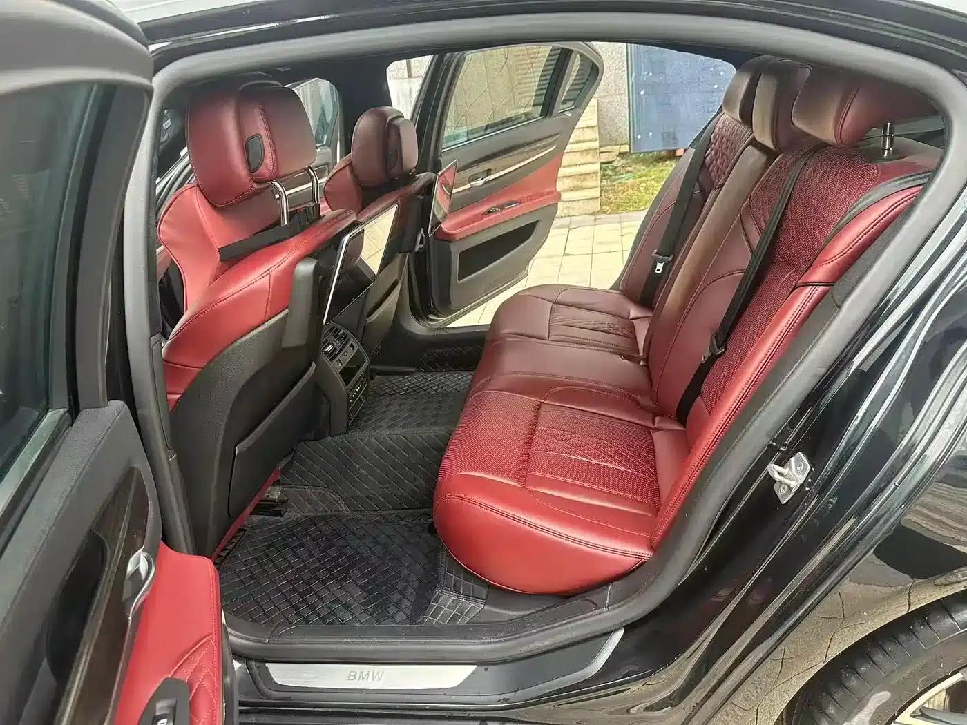 2011 BMW 7 Series 730Li Elegant Edition — миниатюра 17