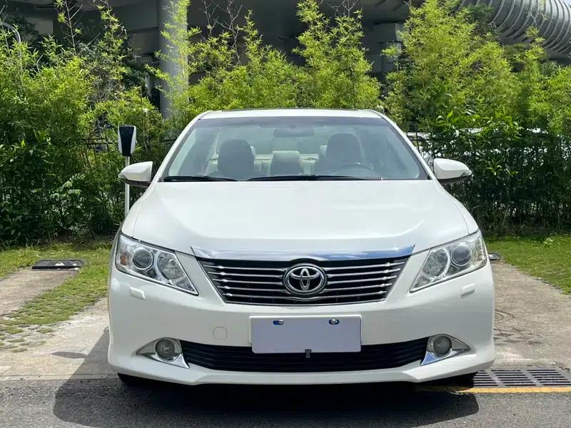 2012 Camry 2.5G Luxury Edition — миниатюра 2
