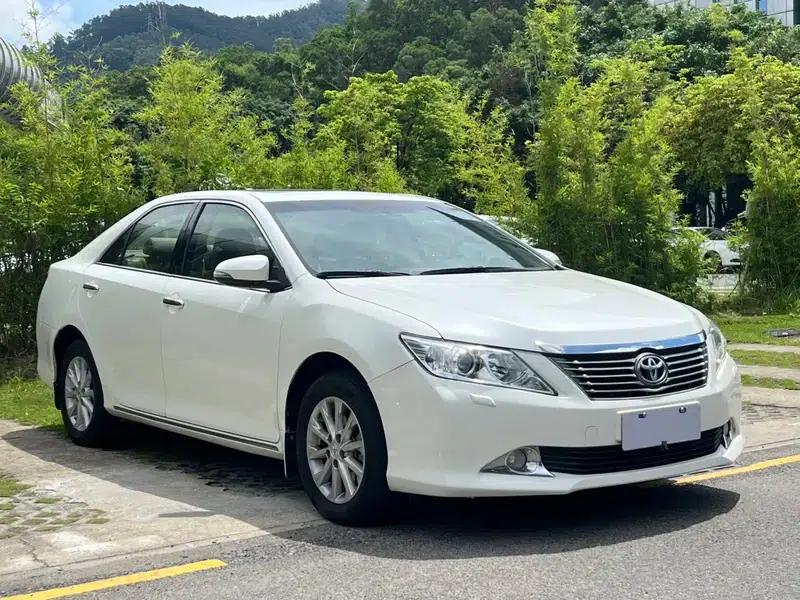 2012 Camry 2.5G Luxury Edition — миниатюра 3