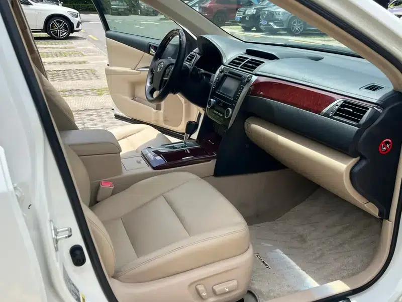 2012 Camry 2.5G Luxury Edition — миниатюра 9