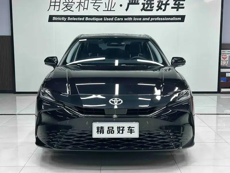2024 Camry Hybrid 2.0HGVP Luxury Edition — миниатюра 2