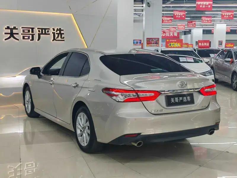 2021 Camry 2.0G Luxury Edition — миниатюра 4