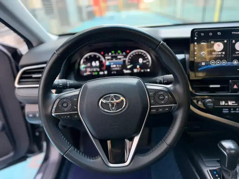 Camry 2022 2.5G Luxury Edition — миниатюра 7